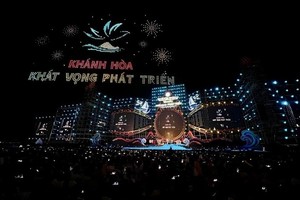 Four international teams will compete at the Nha Trang International Light Bay Festival - EGN 2024. (Photo: SGGP)