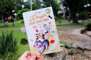 The book titled “Tu truyen mot con heo” (An autobiography of a pig) by Ly Lan, published by the Tre (Youth) Publishing House