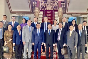 Cambodian Ministry of Inspection‘s delegation visits HCMC on June 12. (Photo: SGGP)