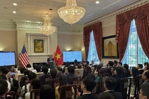 At the seminar connecting Vietnamese and US businesses (Photo: VNA)