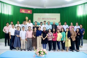 Experts, researchers, veteran artisans, artists, and composers join 2024 Don ca tai tu Nam Bo (southern amateur traditional music) Composition Camp opened in Can Gio District. HCMC. (Photo: SGGP)