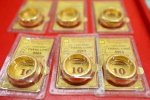 Gold rings exceed VND86 million/tael following rise in global price. (Photo: SGGP)