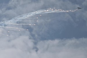 Fight jets, helicopters share stage in airshow