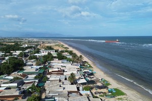 The Ninh Thuan Nuclear Power Plant will be built at Vinh Truong Ham Let, Phuoc Dinh Commune, Thuan Nam District in the southern central coastal province of Ninh Thuan. (Photo: SGGP)