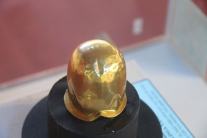 Binh Thuan's golden linga