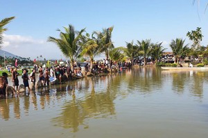 The fishing competition is organized in Dong Keo Lake, Phuoc Chanh Hamlet in Duc Hoa Commune, Mo Duc District, Quang Ngai Province. (Photo: SGGP)