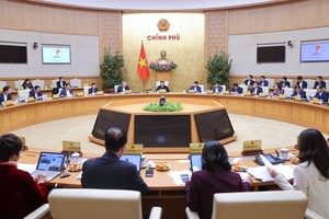 PM Pham Minh Chinh chairs the meeting in Hanoi on February 3. (Photo: VNA)