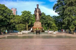 Hanoi plans to renovate Ly Thai To flower garden. (Photo: SGGP)