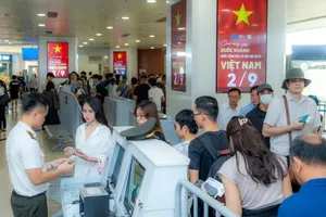 Airlines will add 1.5 million seats during the National Reunification Day (April 30) and May Day (May 1) holidays. (Photo: SGGP)