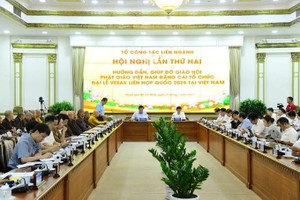 The interdisciplinary task force for the United Nations (UN) Day of Vesak Celebration 2025, led by Deputy Minister of Ethnic and Religious Affairs cum head of the interdisciplinary task force, Nguyen Hai Trung, surveys the Vietnam Buddhist Academy in HCMC on March 24. (Photo: SGGP)