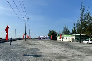 At construction site of Can Gio land reclamation project in Long Hoa Commune and Can Thanh Town, Can Gio District (Photo: SGGP)