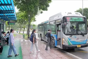 All buses in HCMC are expected to run on green energy by 2030. (Photo: SGGP)