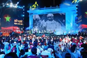  “Hanoi—From the Historic Autumn of 1945” program honors spirit of patriotism