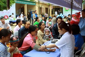 Medical examinations provided for ethnic people in Thai Nguyen province. (Photo: VNA