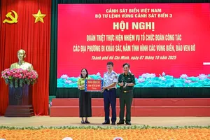 At the conference to disseminate the mission of organizing a task force surveying coastal and island areas from Ho Chi Minh City to Vinh Long (Photo: SGGP)