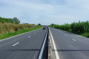 Lo Te–Rach Soi expressway is expected to be completed and handed over in 2025. (Photo: SGGP)