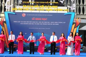 At the opening ceremony of the exhibitio (Photo: SGGP)