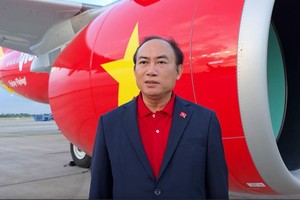 越捷常务副总经理苏越胜领导这次“抢救”69 架空中巴士 A320 机队的竞速行动。