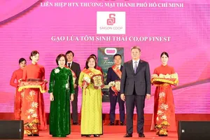 Saigon Co.op được vinh danh tốp 1 chương trình “Hàng Việt Nam được người tiêu dùng yêu thích” năm 2025 với sản phẩm gạo ST 25 lúa tôm sinh thái Co.op Finest