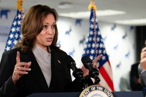 Phó Tổng thống Mỹ Kamala Harris nhận đủ số phiếu đại cử tri 