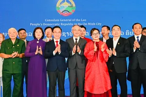 Kỷ niệm 50 năm Quốc khánh nước CHDCND Lào tại TPHCM