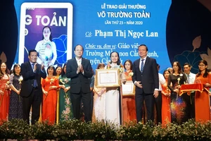 TPHCM: Sẽ trao tặng giải thưởng Võ Trường Toản cho 50 cán bộ quản lý, giáo viên tiêu biểu