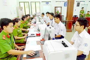 TPHCM: Trường học rà soát cấp căn cước công dân cho học sinh lớp 9 và 12