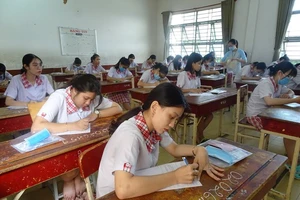 TPHCM: Gấp rút hoàn thành việc cập nhật thông tin học sinh lớp 12 lên cơ sở dữ liệu toàn ngành