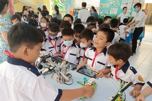 Giá trị sử dụng thẻ BHYT bắt đầu từ ngày 1-10 năm đầu tiên của cấp tiểu học hoặc ngày đầu tiên của tháng liền kề tháng trẻ đủ 72 tháng tuổi