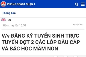 TPHCM: Phụ huynh nóng ruột vì trang đăng ký tuyển sinh đầu cấp bị trục trặc kỹ thuật