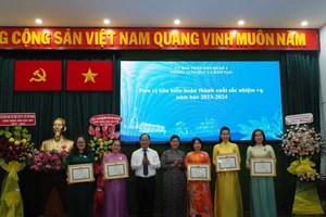 Quận 1 đặt mục tiêu dẫn đầu về giảng dạy ngoại ngữ và tin học