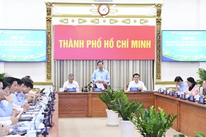 UBND TPHCM tổ chức phiên họp tình hình kinh tế - xã hội tháng 8, 8 tháng năm 2023. Ảnh: VIỆT DŨNG 