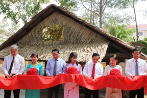 Khánh thành di tích Cây Da Đôi và phục chế nhà làm việc của nữ tướng Nguyễn Thị Định