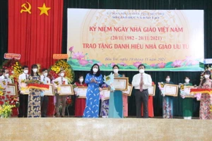 Bến Tre: 57 nhà giáo tiêu biểu được nhận danh hiệu “Nhà giáo Ưu tú”