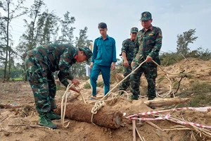 Phát hiện quả bom nặng 150kg còn ngòi nổ 