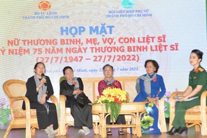 Buổi họp mặt ý nghĩa của những nữ thương binh trên quê hương Đất thép thành đồng