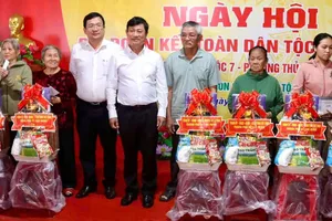 Lãnh đạo Đảng, Quốc hội dự Ngày hội Đại đoàn kết toàn dân tộc tại phường Ba Đình, Hà Nội