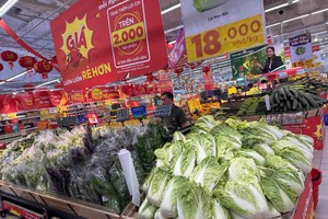 北部各超市确保新鲜食品供应充足。