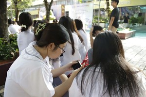 勿让儿童擅自使用手机。