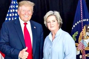 特朗普宣布白宫办公厅主任人选