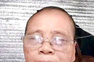 老妇无钱购买化疗药