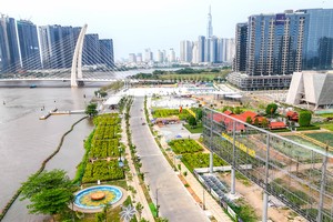 西贡河两岸的丰沛潜能有待唤醒。