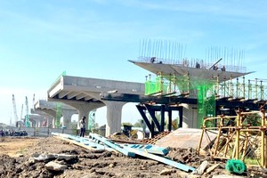 途径守德市路段的XL3发包正加速施工。