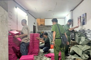 本市侦破两个伪造机关文件团伙