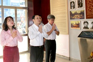 中央宣教与民运部副部长阮文孝拜访各华人会馆