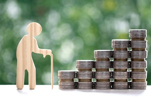 不获按照第178号《议定》提前退休解决场合