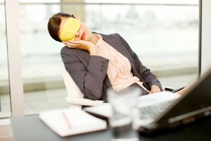 午睡时间过长对身体有害。