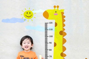 比身高更重要的是让孩子在科学、理性的关爱下，健康茁壮地成长。