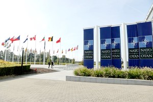 欧盟协调调查北约军购腐败案