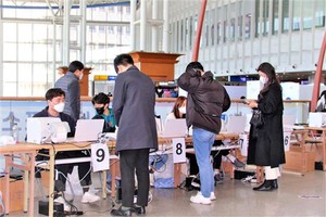 韩总统选举缺席投票率 34.74%